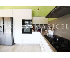 Chalet en Venta en Canyelles, Barcelona