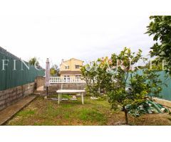 Chalet en Venta en Canyelles, Barcelona