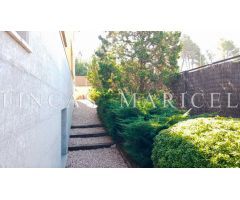 Chalet en Venta en La Múnia, Barcelona