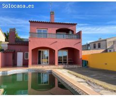 Te presentamos esta casa situada en Torroella de Fluvia, municipio del Alto Ampurdán.