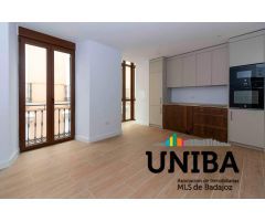 ¡¡APARTAMENTO COMPLETAMENTE NUEVO A ESTRENAR EN EL CASCO ANTIGUO!!