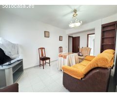 LISTO PARA ENTRAR; PISO CON TERRAZA EN BADAJOZ
