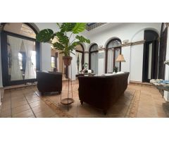 CHALET EN LAS PALOMAS