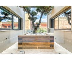 Casa domotizada con piscina en Figueres