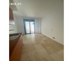 PLANTA BAJA CON PATIO EN BENALMADENA COSTA (LOS PATOS) A 250 M DEL MAR