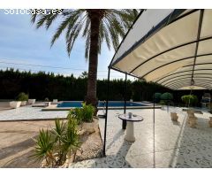 GRAN CHALET ZONA CARRETERA ELCHE-SANTA POLA