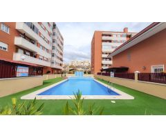VENTA BUNGALOW ESQUINA,  4 DORM, PISCINA, GARAJE,  100M TERRAZA, KELME ALTABIX