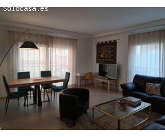 VIVIENDA SEMINUEVA EN EL CENTRO DE ELCHE CON TRASTERO, PLAZA DE GARAJE DOBLE ¡ LLAVE EN MANO!