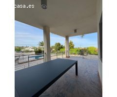 VILLA EN PEÑA DE LAS AGUILAS