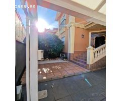 VENTA CHALET INDEPENDIENTE DE 3 PLANTAS, ZONA INMEJORABLE,  PORTALADA ELCHE