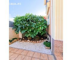 VENTA CHALET INDEPENDIENTE DE 3 PLANTAS, ZONA INMEJORABLE,  PORTALADA ELCHE