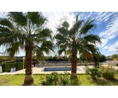 VENTA CHALET CON PISCINA, ZONA PARTIDA ALTABIX,  EXCELENTE UBICACIÓN