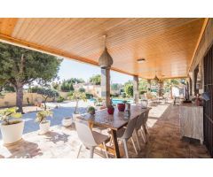 VENTA EXCLUSIVO CHALET CON SÓTANO,  PISCINA,  BARBACOA-COCINA EXTERIOR, PEÑA LAS ÁGUILAS