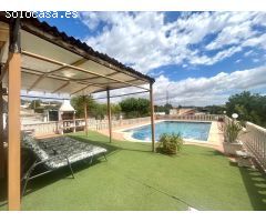 Piscina, barbacoa, solecito y vistas...!! Chalet en Bonavista