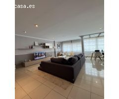 AMPLIO PISO A LA VENTA EN ANTONIO MACHADO