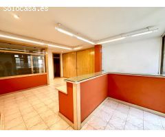 PALAMÓS: OPORTUNITAT!! LOCAL MUY CÉNTRICO PREPARADO PARA OFICINA O DESPACHO