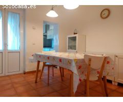 PALAMÓS: CASA DE PUEBLO CON PATIO DE 20 m2, CÉNTRICA.