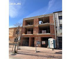 SANT JOAN DE PALAMÓS: DÚPLEX CON 3 HABITACIONES, ASCENSOR Y SALIDA A TERRAZA.