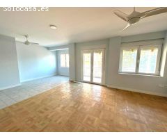Piso en Venta en Los Sevillanos, Sevilla