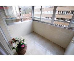 Se vende Amplia vivienda de 3 dormitorios y  2 baños para entrar a Vivir en zona La Casilla