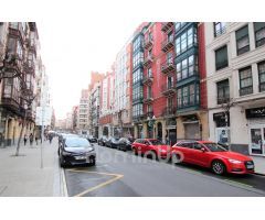 Se Vende Local de 84m2 utiles en Zona Alhondiga