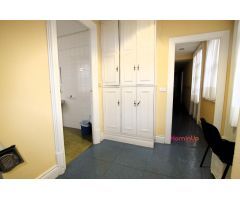 Se Vende Amplia Vivienda en Zona Casco Viejo