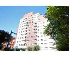 Se Alquila Vivienda para entrar a Vivir de 2 dormitorios en Zona Ametzola