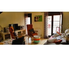 Se alquila bonito apartamento en el centro del casco viejo