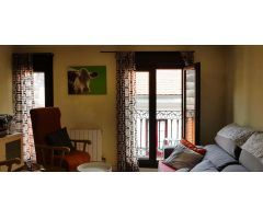 Se alquila bonito apartamento en el centro del casco viejo