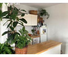 Apartamento 2 habitaciones en Cala en Porter con vistas al mar de lejos