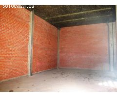 VENTA O ALQUILER DE LOCAL EN POLÍGONO SAN CRISTÓBAL
