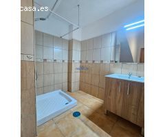 Piso SIN MUEBLES en alquiler