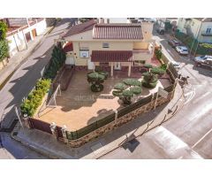 Fantástica casa de diseño en la zona de la Cuana en Roses, Alto Ampurdán.