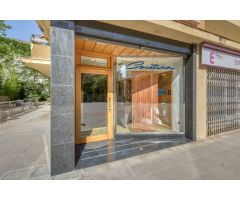 Local comercial en Venta en Figueres, Girona