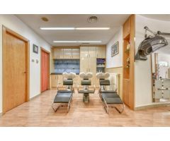 Local comercial en Venta en Figueres, Girona
