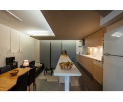 Una bonita casa con terrazas en  Figueres.