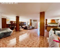 Edificio en Venta en Figueres, Girona