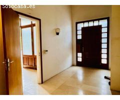 Edificio en Venta en Figueres, Girona