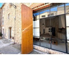 Casa en Venta en Avinyonet de Puigventós, Girona
