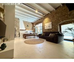 Casa en Venta en Avinyonet de Puigventós, Girona
