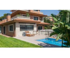 Espectacular casa en venta en zona privilegiada de Castelldefels.