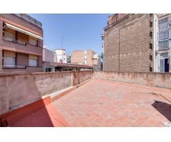 Piso con terraza en venta