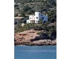 Casa única en venta en Aiguadolc con espectaculares vistas al Mediterráneo