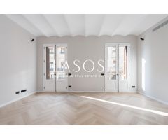 Piso rehabilitado junto a la Catedral de Barcelona
