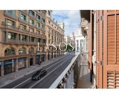 Piso rehabilitado junto a la Catedral de Barcelona