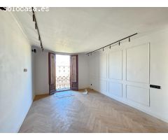 Piso reformado en finca Regia en Eixample
