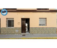 Bajo con Amplia Terraza y Múltiples Posibilidades en Chipiona