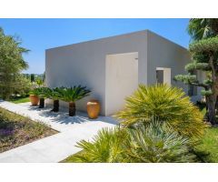 Villa de Lujo en Las Colinas Golf