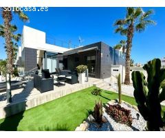 Chalet pareado en Villamartin
