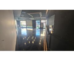 Local comercial en Alquiler en Marbella, Málaga